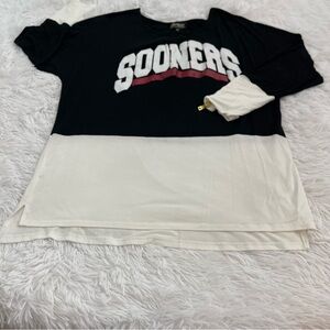 GAME DAY COUTURE OK SOONERS WOMENS PULLOVER TOP. SIZE M